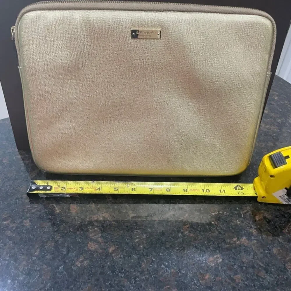 KATE SPADE LAPTOP NOTEBOOK‎ CASE METALLIC GOLD 13 ‘ VERSATILE FUNCTIONAL